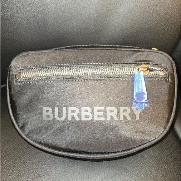 NWT Burberry Black Nylon Econyl Cannon Belt Bag Crossbody Fanny Pack with COA - Picture 10 of 10